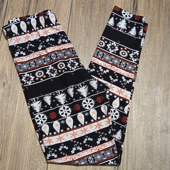 Leggings Depot Pants - Leggings Depot Christmas Holiday Print Leggings Snowflakes Trees One Size